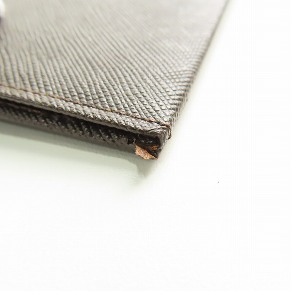 実際に弊社で買取させて頂いたBURBERRY/バーバリー レザー 二つ折り カードケース/パスケース の画像 6枚目