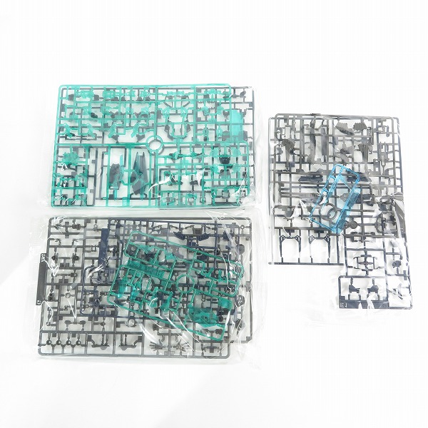 実際に弊社で買取させて頂いた【未組立】バンダイ RG 1/144 機動戦士ガンダムUC ユニコーンガンダム2号機 バンシィ・ノルン 最終決戦仕様/プレバン/ガンプラの画像 3枚目