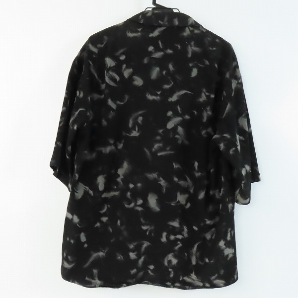 実際に弊社で買取させて頂いたLAD MUSICIAN/ラッドミュージシャン DECHINE BIG S/S SHIRT INKJET FEATHER/総柄 プリント半袖シャツ フェザー2318-114/42の画像 1枚目