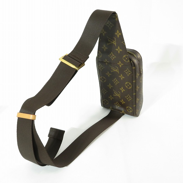 実際に弊社で買取させて頂いたLOUIS VUITTON/ルイヴィトン ジェロニモス モノグラム ウエストバッグ/ボディバッグ M50211の画像 2枚目