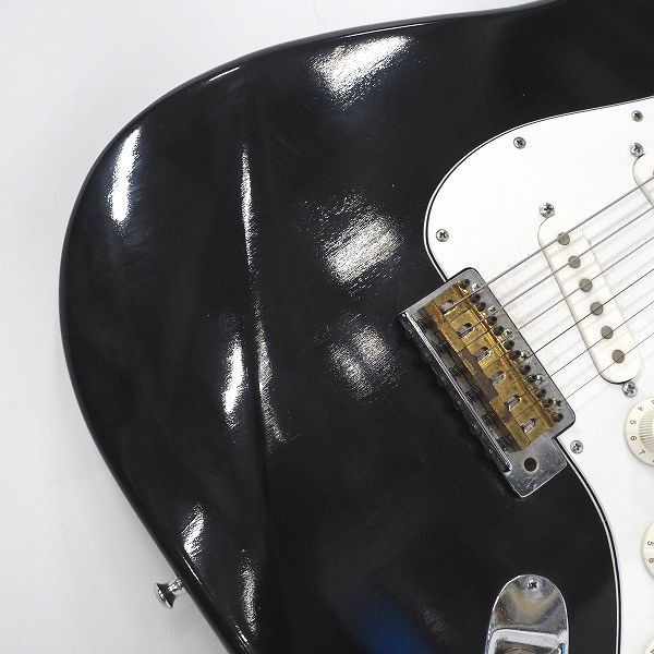 実際に弊社で買取させて頂いた★【難有り】G&G ストラトキャスターType エレキギター 日本製 ギグケース付の画像 5枚目
