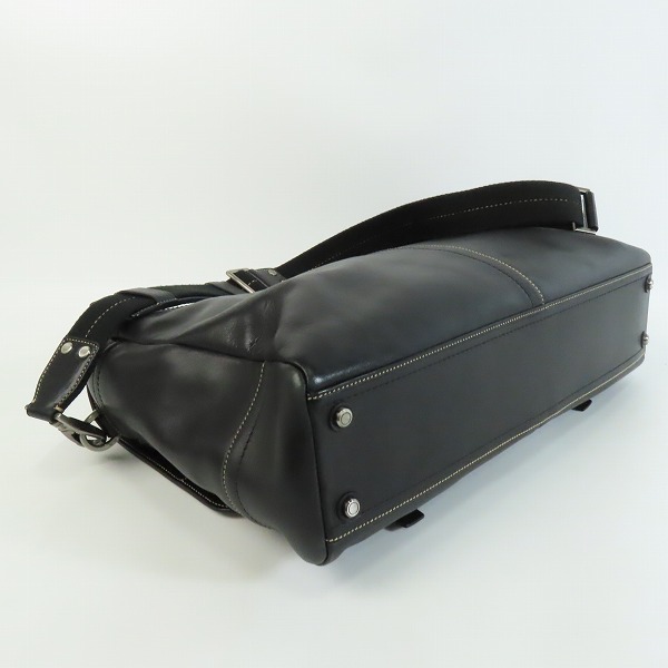 実際に弊社で買取させて頂いたCOACH/コーチ フラップ レザー ショルダーバッグ メッセンジャーバッグ 5A06の画像 2枚目