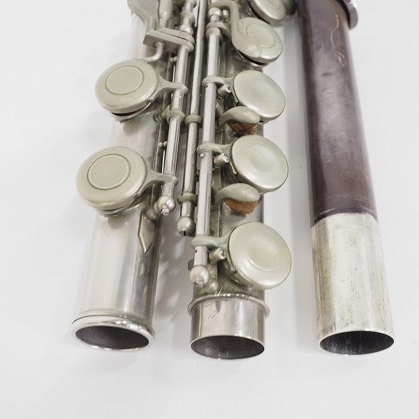 実際に弊社で買取させて頂いた【使用感有り】Muramatsu/ムラマツ 型番不明 フルート ハードケース付きの画像 8枚目