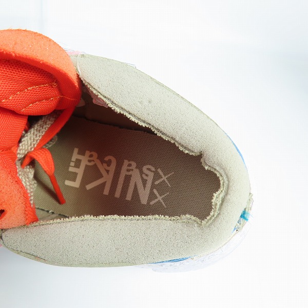 実際に弊社で買取させて頂いた【未使用】NIKE×SACAI×KAWS/ナイキ×サカイ×カウズ BLAZER LOW REED/ブレーザーロー リード DM7901-200 /26.5の画像 4枚目