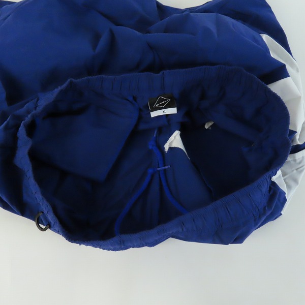 実際に弊社で買取させて頂いたF.C.Real Bristol/エフシーレアルブリストル BIG STAR SHORTS ビッグスター ショートパンツ FCRB-210039 /XLの画像 4枚目