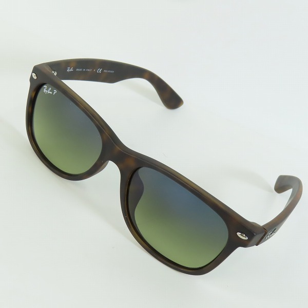 実際に弊社で買取させて頂いたRay-Ban/レイバン NEW WAYFARER/ニュー ウェイファーラー 偏光サングラス RB2132-F 894/76