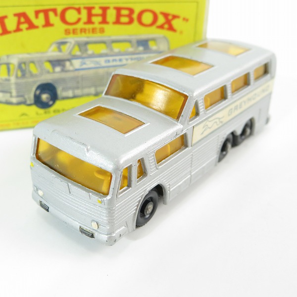 実際に弊社で買取させて頂いたMATCHBOX/マッチボックス No.66 GREYHOUND COACH/グレイハウンドバス ミニカー