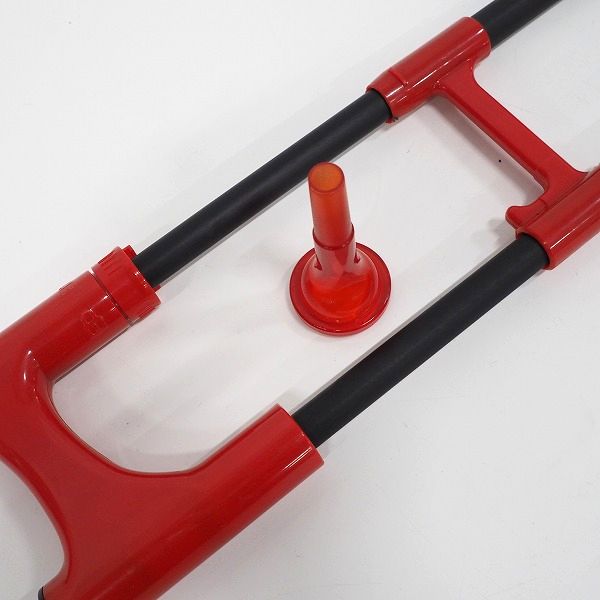 実際に弊社で買取させて頂いた★Jiggs pBONE/ピーボーン プラスチック製トロンボーン レッド ソフトケース付の画像 6枚目