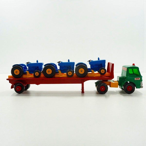 実際に弊社で買取させて頂いたMATCHBOX/マッチボックス K-20 KING SIZE TRACTOR TRANSPORTER/トラクタートランスポーター ミニカーの画像 4枚目