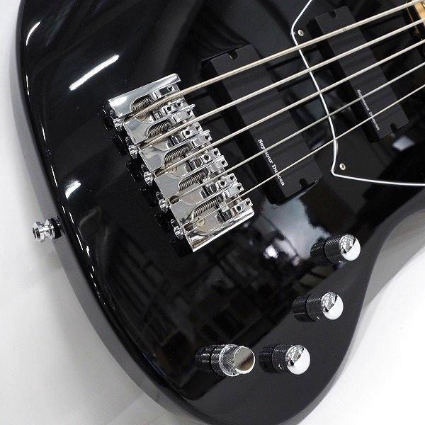 実際に弊社で買取させて頂いた★ESP/イーエスピー E-Ⅱ BG-5 Black アクティブ 5弦エレキベース Seymour Duncanピックアップ搭載 ギグケース付の画像 6枚目