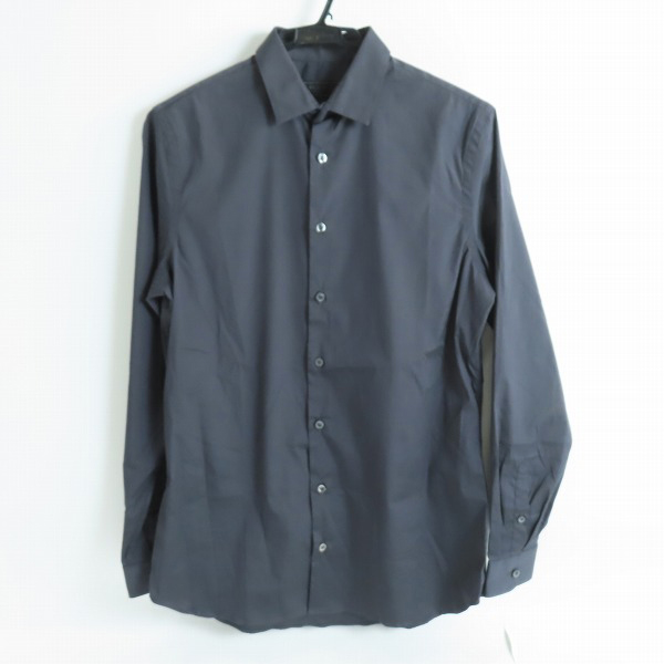 実際に弊社で買取させて頂いたPRADA/プラダ 2019年モデル 長袖ドレスシャツ UCM595/39