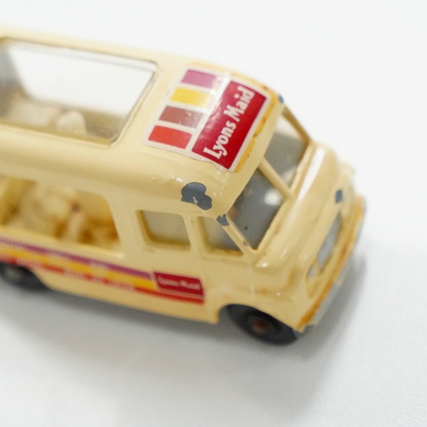 実際に弊社で買取させて頂いたMATCHBOX/マッチボックス No.47 LORD NEILSON ICE CREAM SHOP アイスクリーム販売車 ミニカー の画像 7枚目