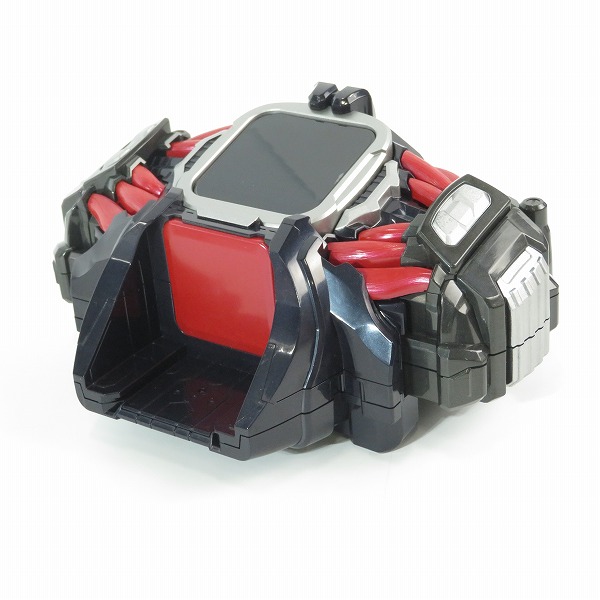 実際に弊社で買取させて頂いたBANDAI/バンダイ 仮面ライダーリバイス 変身ベルト DXデモンズドライバーの画像 3枚目