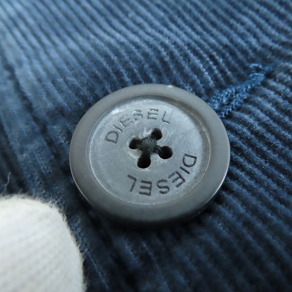実際に弊社で買取させて頂いたDIESEL/ディーゼル コーデュロイ 袖切替 ジャケット/XXLの画像 7枚目
