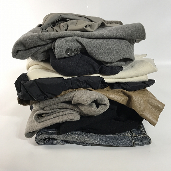 実際に弊社で買取させて頂いた【おまとめ】ユナイテッドアローズ/リーバイス/マーガレットハウエル 他 コート/デニムジャケット/アウター 等の画像 1枚目