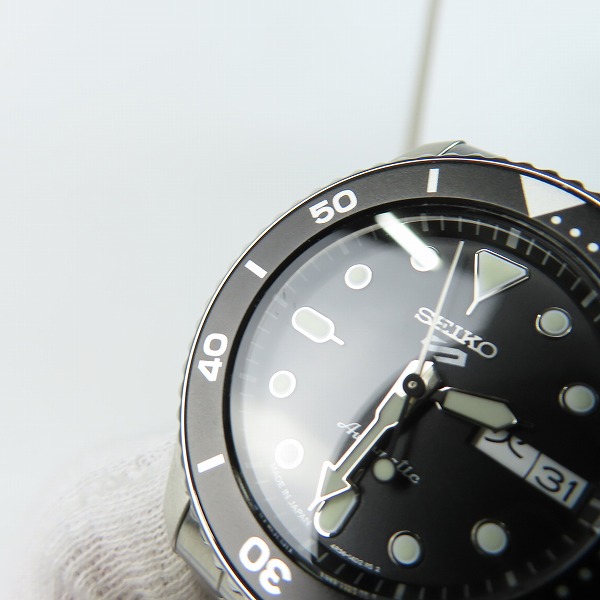 実際に弊社で買取させて頂いたSEIKO/セイコー SEIKO5 セイコー5 SKX mid-size Sports Style 自動巻 腕時計 SBSA225 4R36-14B0の画像 5枚目