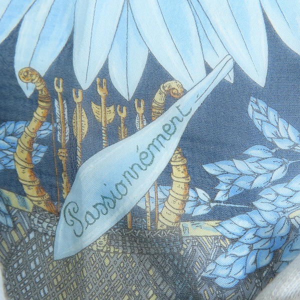 実際に弊社で買取させて頂いたHERMES/エルメス プチカレ カレ40 スカーフ AMOURSの画像 5枚目