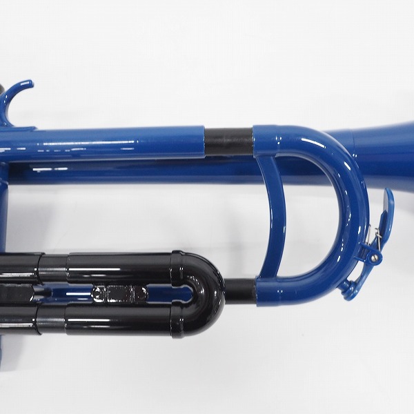 実際に弊社で買取させて頂いたPLAYTECH/プレイテック PTTR-050BL プラスチックトランペット ブルー  セミハードケース付の画像 6枚目