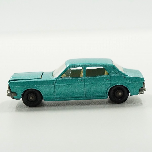 実際に弊社で買取させて頂いたMATCHBOX/マッチボックス No.53 FORD ZODIAC MK IV/フォード ゾディアック マーク4 ミニカーの画像 3枚目