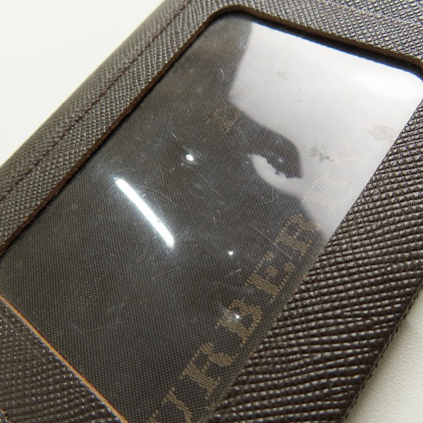 実際に弊社で買取させて頂いたBURBERRY/バーバリー レザー 二つ折り カードケース/パスケース の画像 7枚目