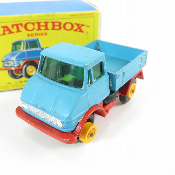 実際に弊社で買取させて頂いたMATCHBOX/マッチボックス No.49 UNIMOG/ウニモグ ミニカー