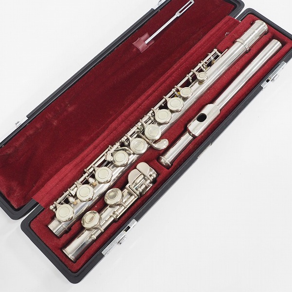 実際に弊社で買取させて頂いたYAMAHA/ヤマハ YFL-211/YFL211 フルート Eメカ付き ハードケース付 