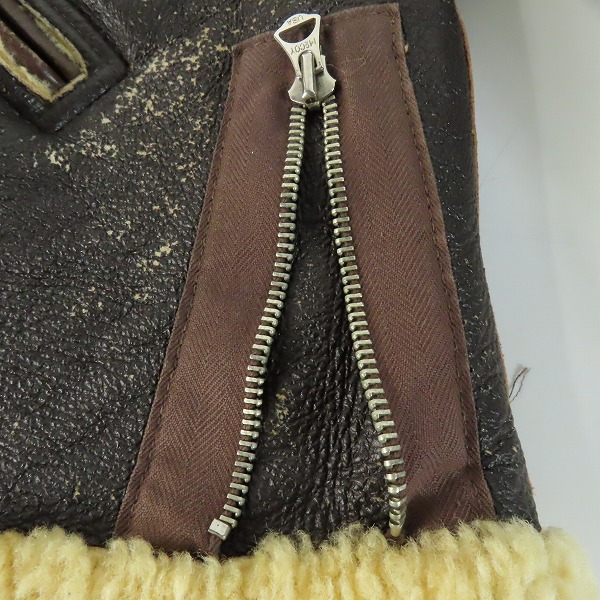 実際に弊社で買取させて頂いたTHE REAL McCOY'S/旧リアルマッコイズ TYPE B-6 ムートンフライトジャケット NO.39H4825/42Rの画像 5枚目