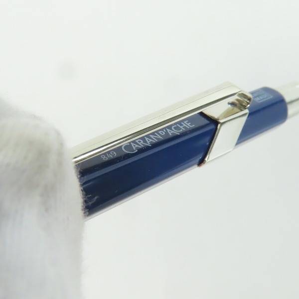 実際に弊社で買取させて頂いたCARAN d'ACHE/カランダッシュ swiss made 849 ボールペン ネイビー系の画像 4枚目