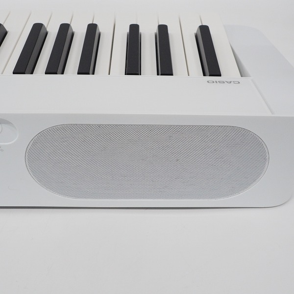 実際に弊社で買取させて頂いた★CASIO/カシオ Privia PX-S1000 WE（ホワイト） 88鍵盤 電子ピアノ 2019年製 ペダル付【動作確認済】の画像 3枚目