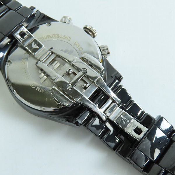 実際に弊社で買取させて頂いたEmporio Armani/エンポリオアルマーニ クォーツ クロノグラフ 腕時計 CERAMICA AR-1421【動作未確認】の画像 3枚目