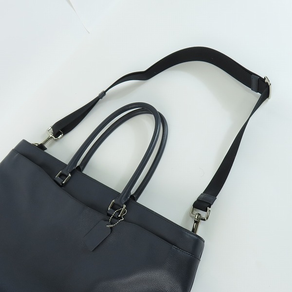 実際に弊社で買取させて頂いたCOACH/コーチ レザー トートバッグ/ ハンドバッグ B2061-F68944の画像 2枚目