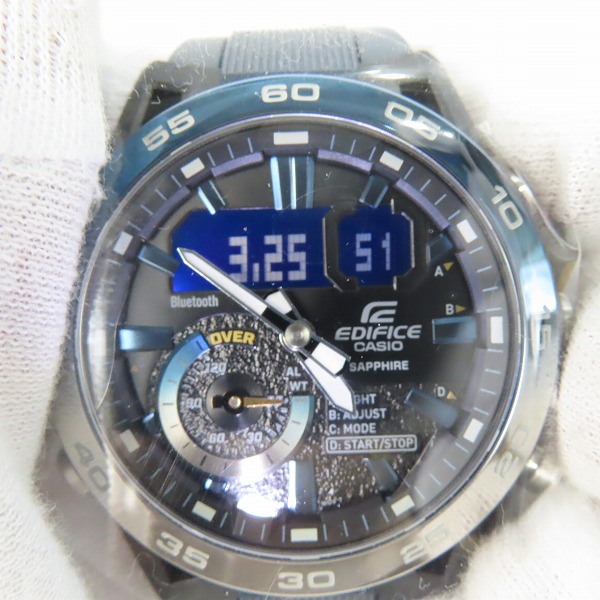 実際に弊社で買取させて頂いた【未使用】CASIO/カシオ EDIFICE/エディフィス ソスペンシオーネ ナイトタイムドライブ 腕時計 ECB-40YNP-1AJFの画像 4枚目