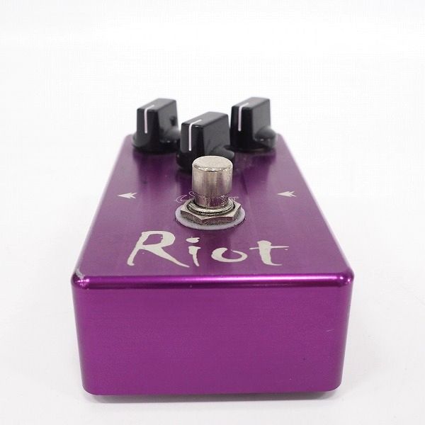 実際に弊社で買取させて頂いた【難有り】Suhr/サー JST Riot Distortion ディストーション エフェクターの画像 2枚目