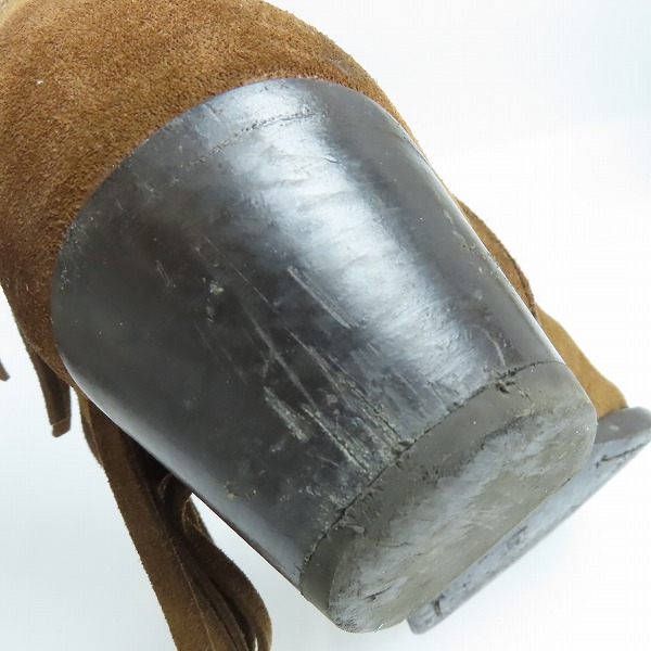 実際に弊社で買取させて頂いたSAINT LAURENT PARIS/サンローラン フリンジ サイドジップ スエード ヒールブーツ 579491/39.5の画像 8枚目