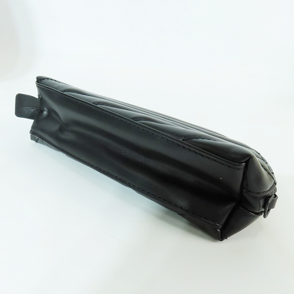 実際に弊社で買取させて頂いたYSL/YVES SAINT LAURENT BEAUTE/イブサンローランボーテ ポーチの画像 2枚目