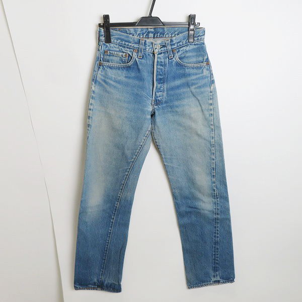 実際に弊社で買取させて頂いたLevis/リーバイス 83年 501 刻印524 赤耳/スモールe ボタンフライ デニムパンツ/W30L34