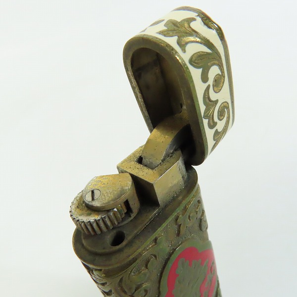 実際に弊社で買取させて頂いたCartier/カルティエ Royking/ロイキング 装飾ガスライターの画像 6枚目