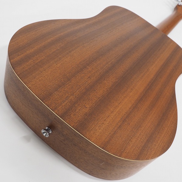 実際に弊社で買取させて頂いた ★【難有り】Taylor/テイラー Baby T Mahogany BT2 ミニアコースティックギター/アコギ 2018年製 ギグケース付の画像 7枚目