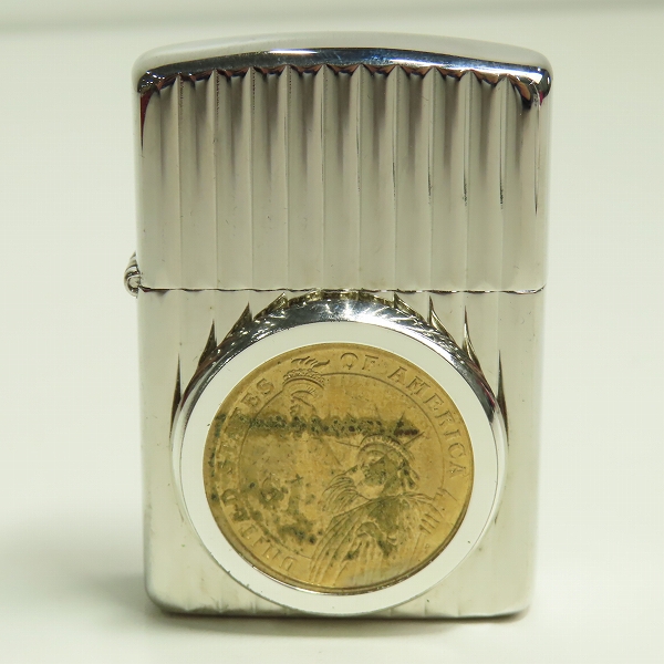 実際に弊社で買取させて頂いたZIPPO/ジッポー ARMOUR CASE/アーマー ケース 1ドルコイン貼り 2004年製の画像 0枚目