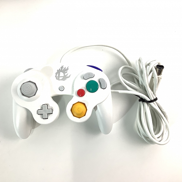 実際に弊社で買取させて頂いたNintendo/任天堂 ニンテンドー ゲームキューブ コントローラー DOL-003 スマブラ ブラック/ホワイト 2点セット【動作未確認】の画像 5枚目
