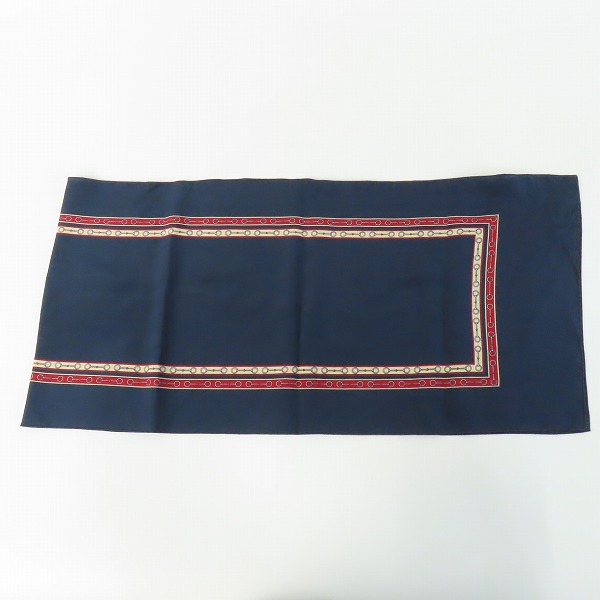 実際に弊社で買取させて頂いたCELINE/セリーヌ PURE SOIE シルク スカーフ/ストール の画像 2枚目