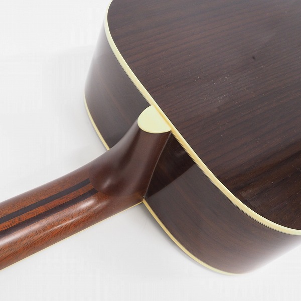 実際に弊社で買取させて頂いた★YAMAHA/ヤマハ LS6 ARE エレアコ/アコースティックギター セミハードケース付の画像 8枚目