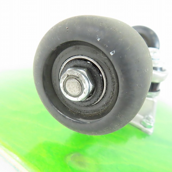 実際に弊社で買取させて頂いたTOY MACINE/トイマシーン SHAKE JUNT コンプリート スケートボード デッキの画像 6枚目