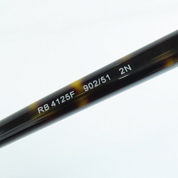 実際に弊社で買取させて頂いたRay-Ban/レイバン サングラス/アイウェア RB4125F 902の画像 7枚目