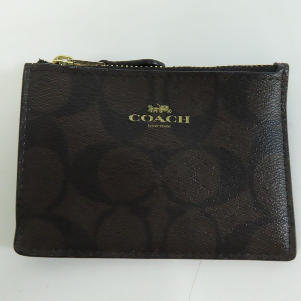 実際に弊社で買取させて頂いたCOACH/コーチ シグネチャー カード/コインケース F16107