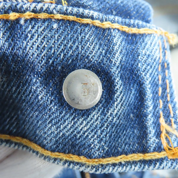 実際に弊社で買取させて頂いたLEVIS/リーバイス 505 刻印5 42TALONジッパーフライ ビッグE バックポケットシングル ヴィンテージデニムパンツ 505-0217/W32の画像 4枚目