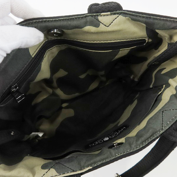 実際に弊社で買取させて頂いたHYDROGEN/ハイドロゲン ロゴチャーム付 ハンドバッグ ブラック の画像 3枚目