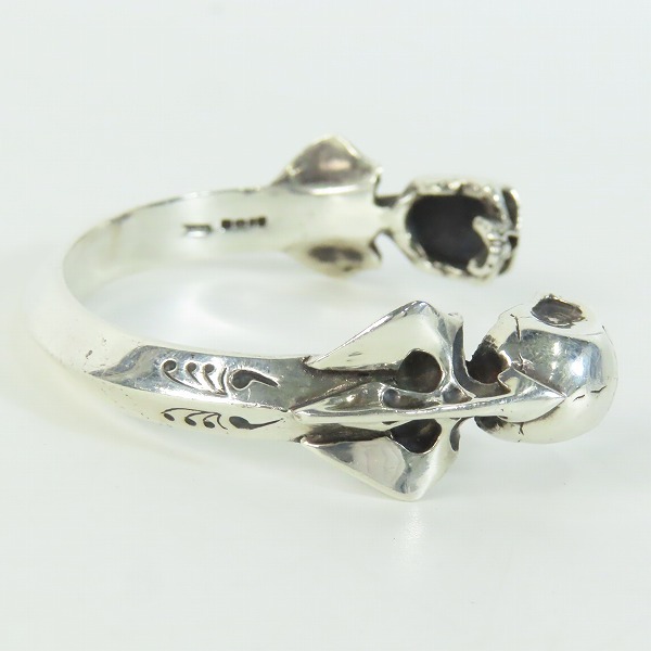 実際に弊社で買取させて頂いたCRAZY PIG/クレイジーピッグ 2スカル バングル ブレスレット/スモールの画像 2枚目