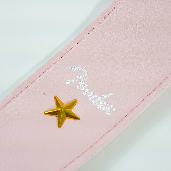 実際に弊社で買取させて頂いたFender/フェンダー レザー調 ギターストラップ ベースストラップ ライトピンクの画像 4枚目