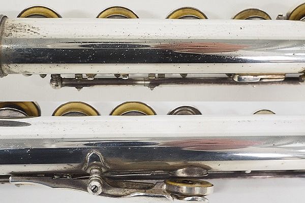 実際に弊社で買取させて頂いた【難有り】YAMAHA/ヤマハ YFL211S/YFL-211S フルート Eメカ付 ハードケース付 の画像 6枚目